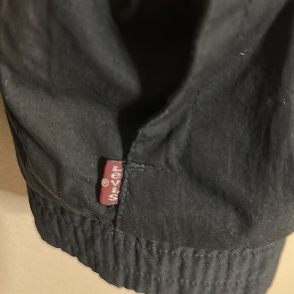 Levi’s Black Puffer Jacket X-Large-Excellent Condition Heavy - Picture 4 of 9